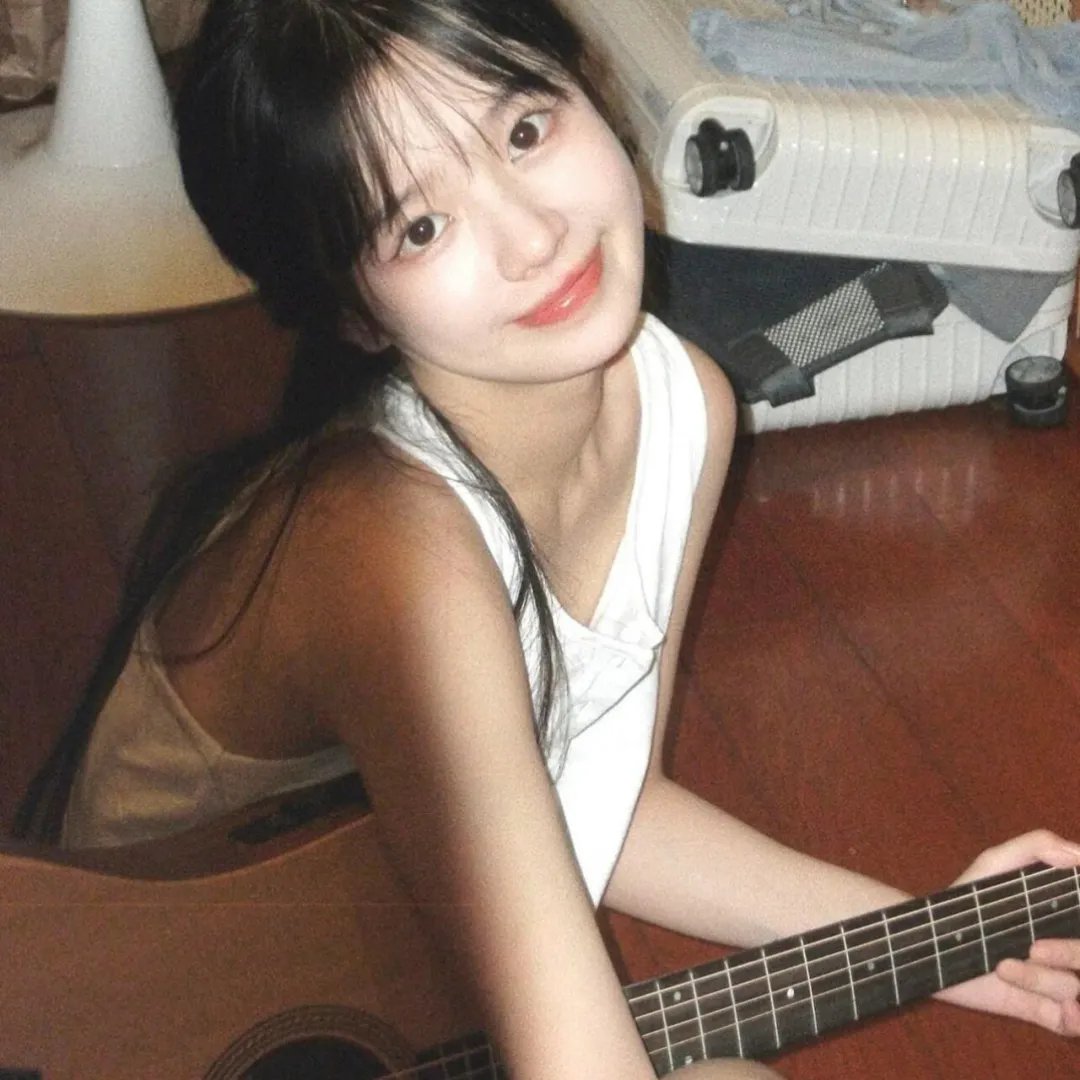 捷运上的女孩